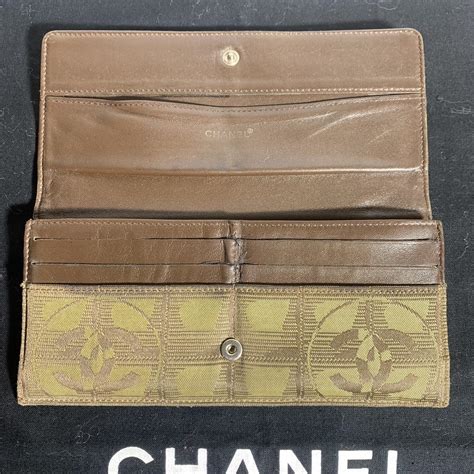 portafoglio chanel usato depop